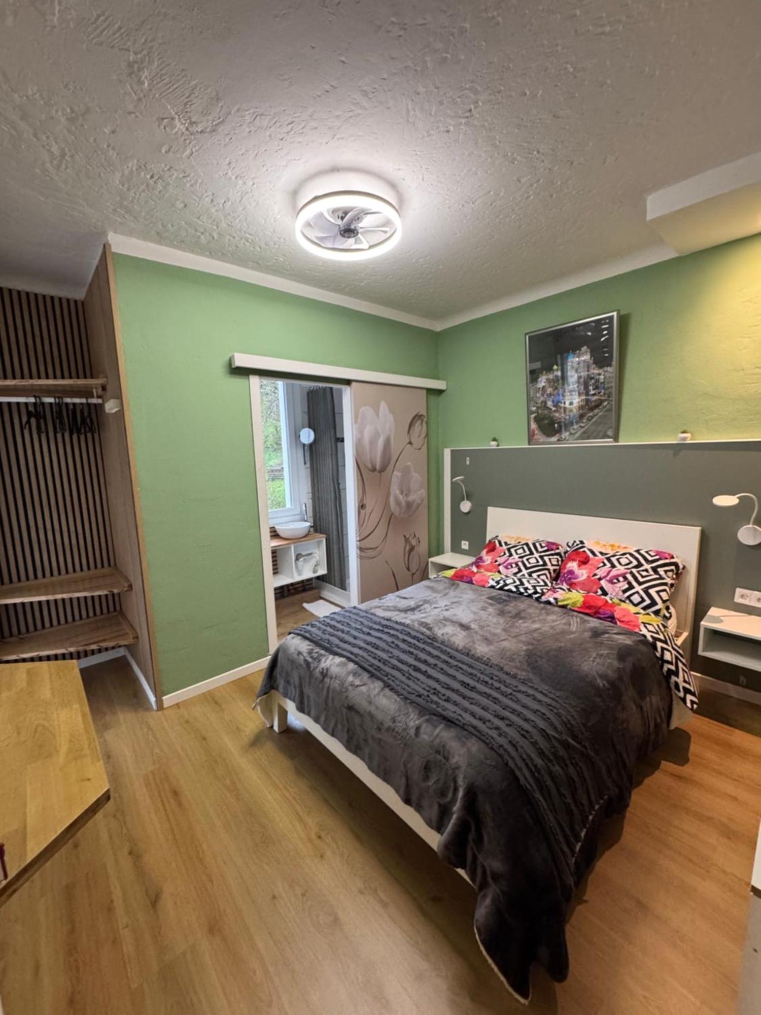 Bnb Castellane Chambre D'Hotes B&B Exterior photo